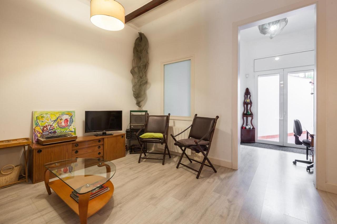 Monlau 12 Villa Барселона Екстериор снимка