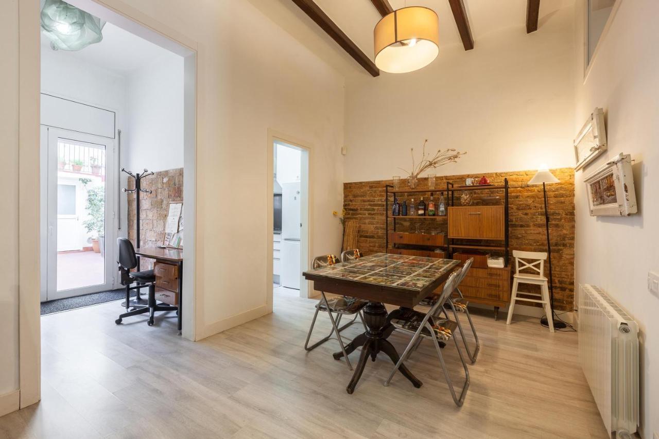 Monlau 12 Villa Барселона Екстериор снимка